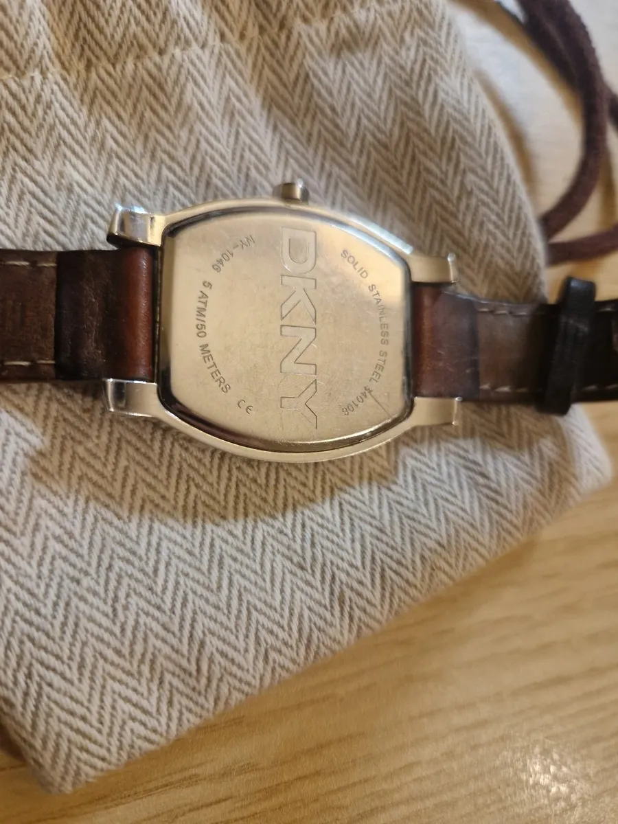 DKNY ladies women watch - Image 3