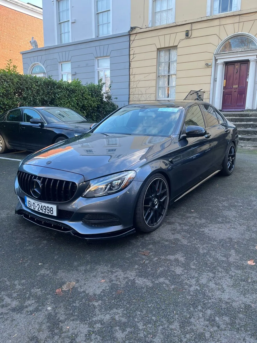 Mercedes-Benz C180 (Blue-tech) - Image 1