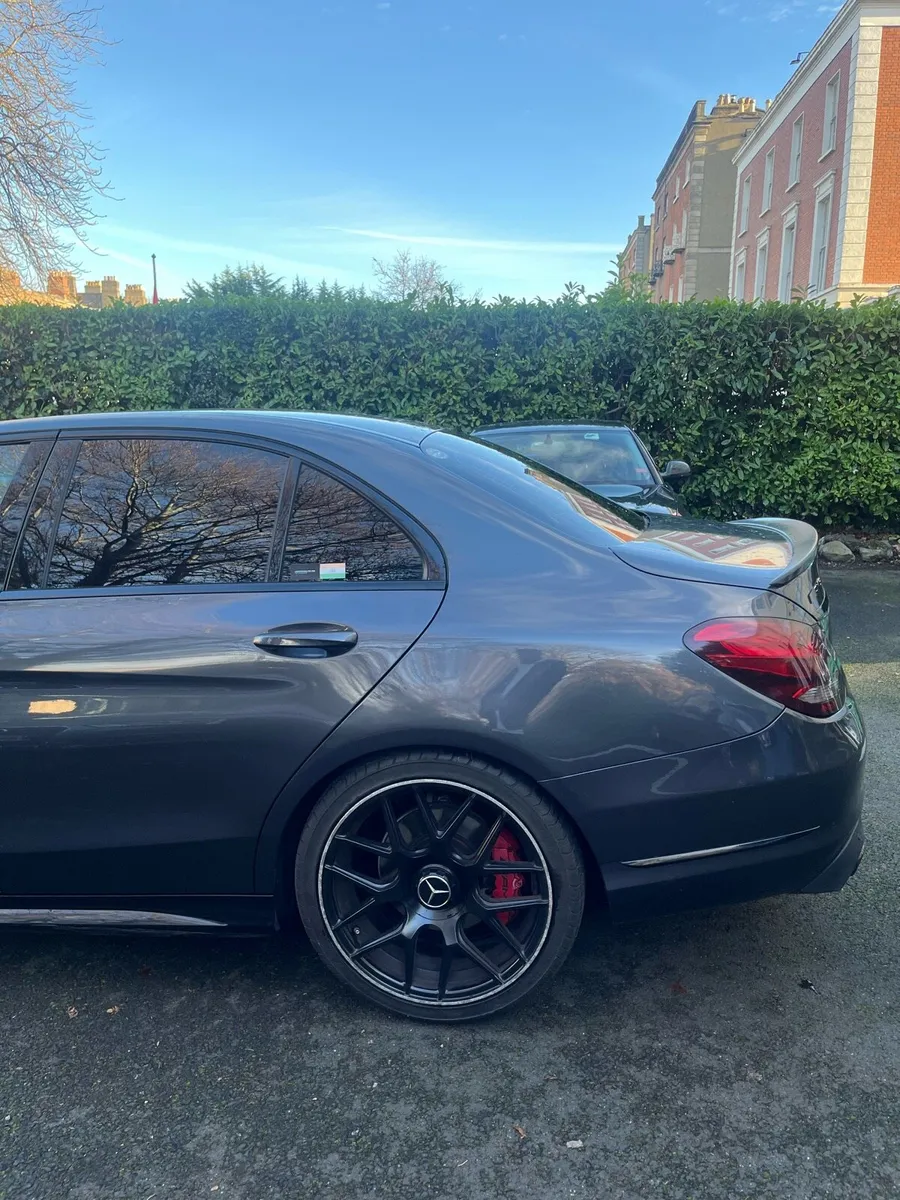 Mercedes-Benz C180 (Blue-tech) - Image 4