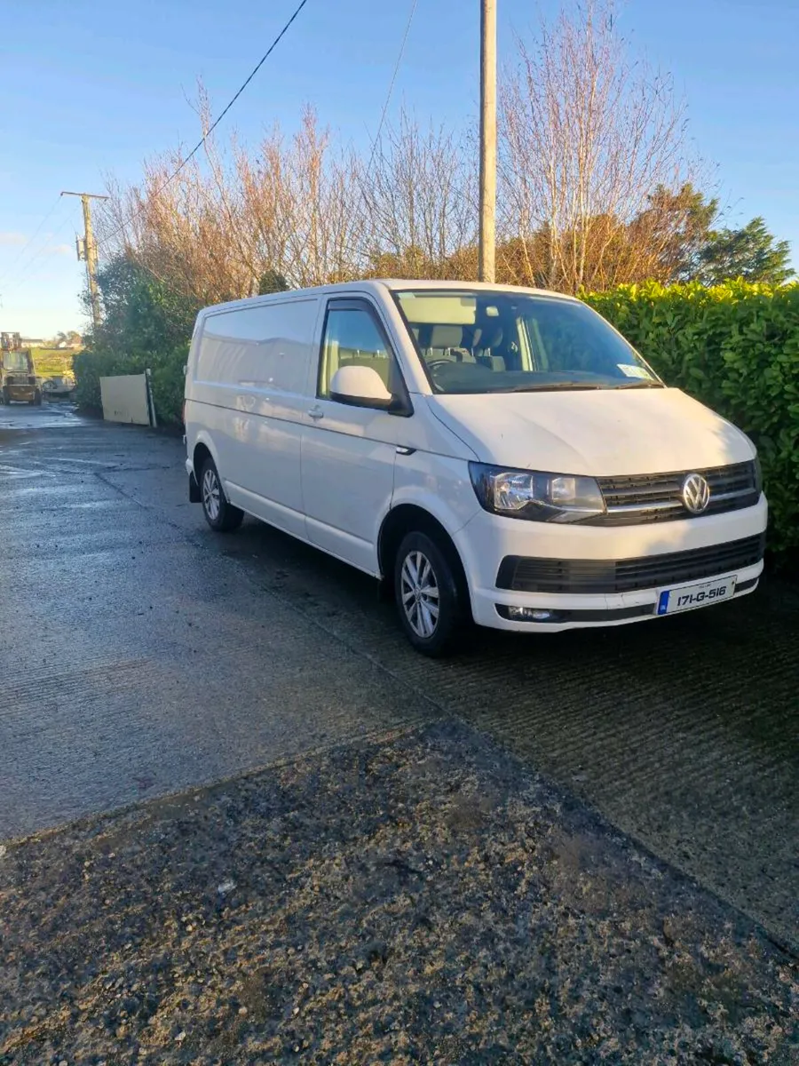 Volkswagen Transporter - Image 1