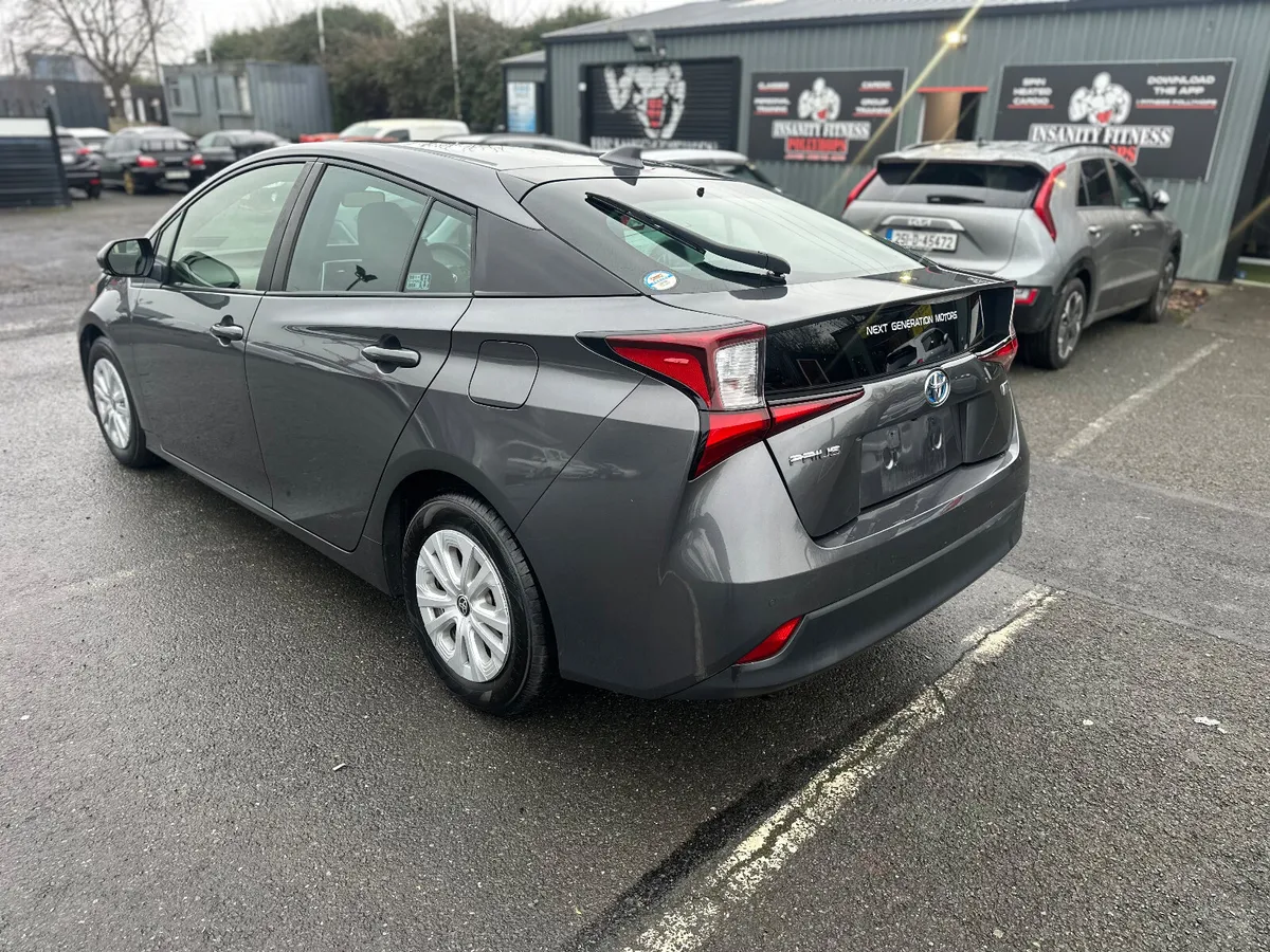 2022 Toyota Prius 1.8L fresh Nct Rd Tax - Image 3