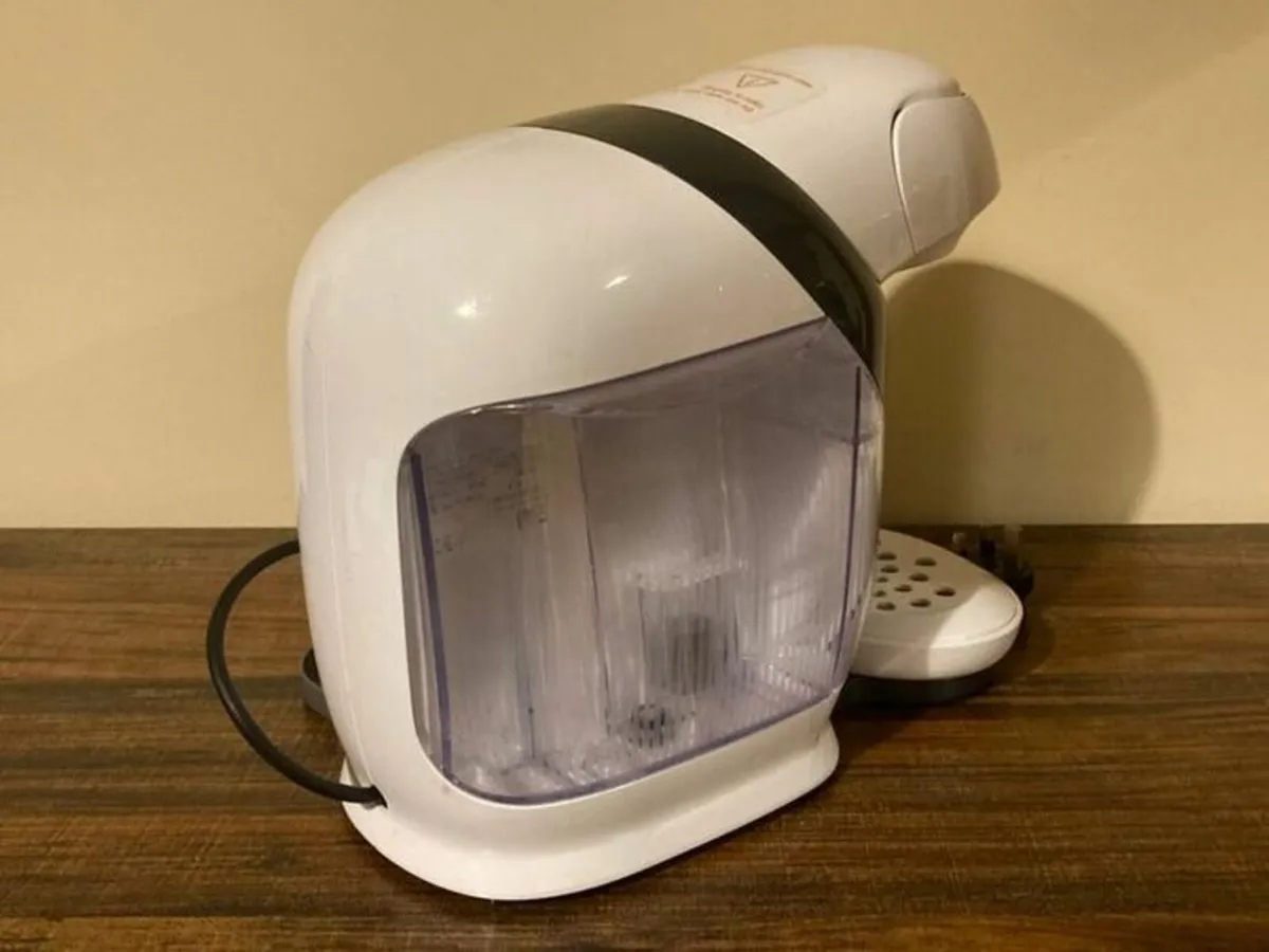 Bosch Tassimo TAS1104 Coffee Pod Machine - Image 4