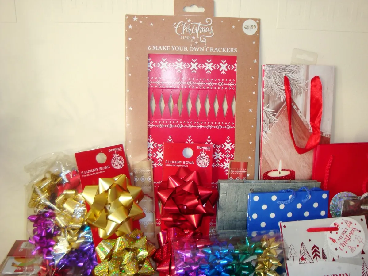 Gift wrap bows and more - Image 3