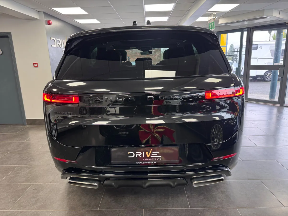 Land Rover Range Rover Sport 2025 P460 Edition - Image 3