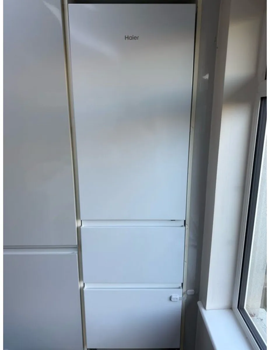 HAIER 3D Combi Series 3 Fridge Freezer - Image 2