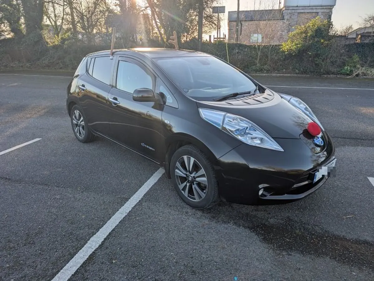 2017 Nissan Leaf Tekna 30Kwh - Image 4