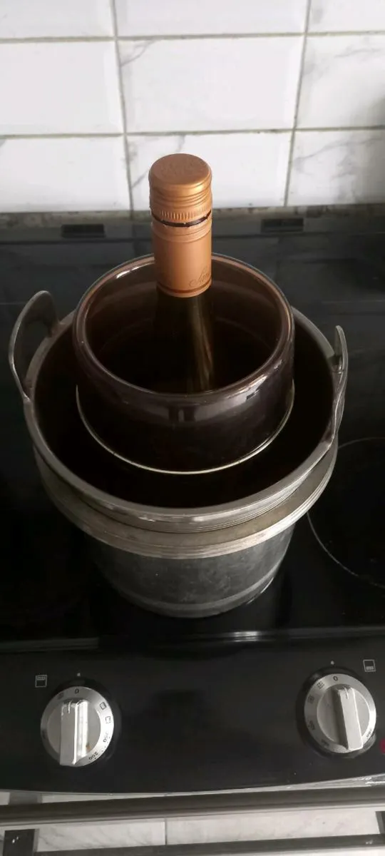 Vintage Champagne/Wine Cooler - Image 4