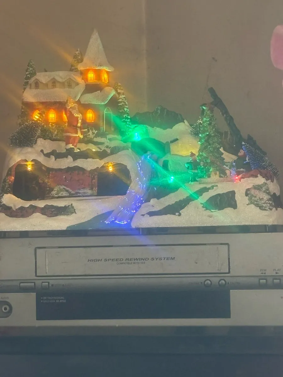 Christmas Light Up Village - Image 1