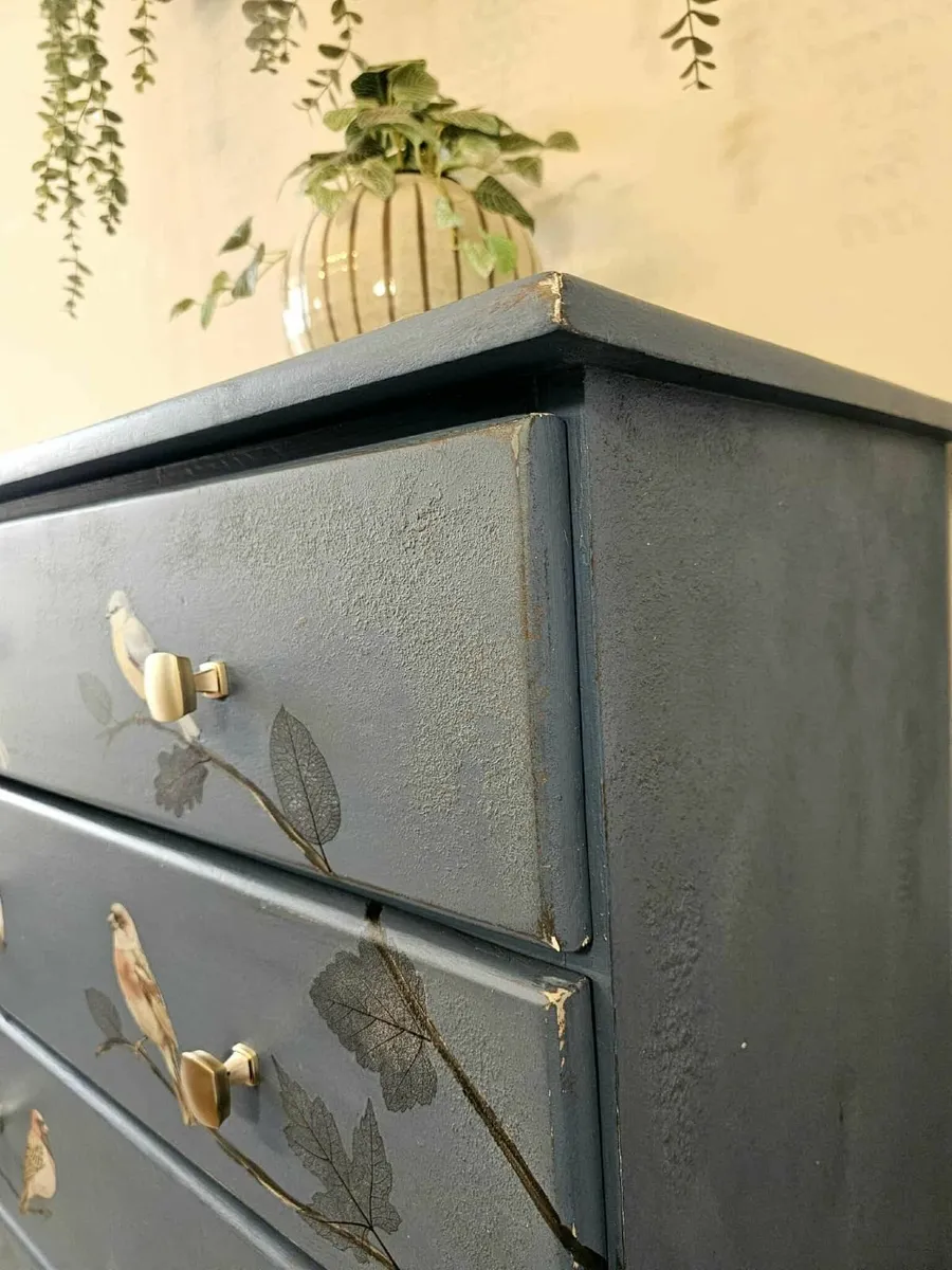 Chest of drawers - Image 2