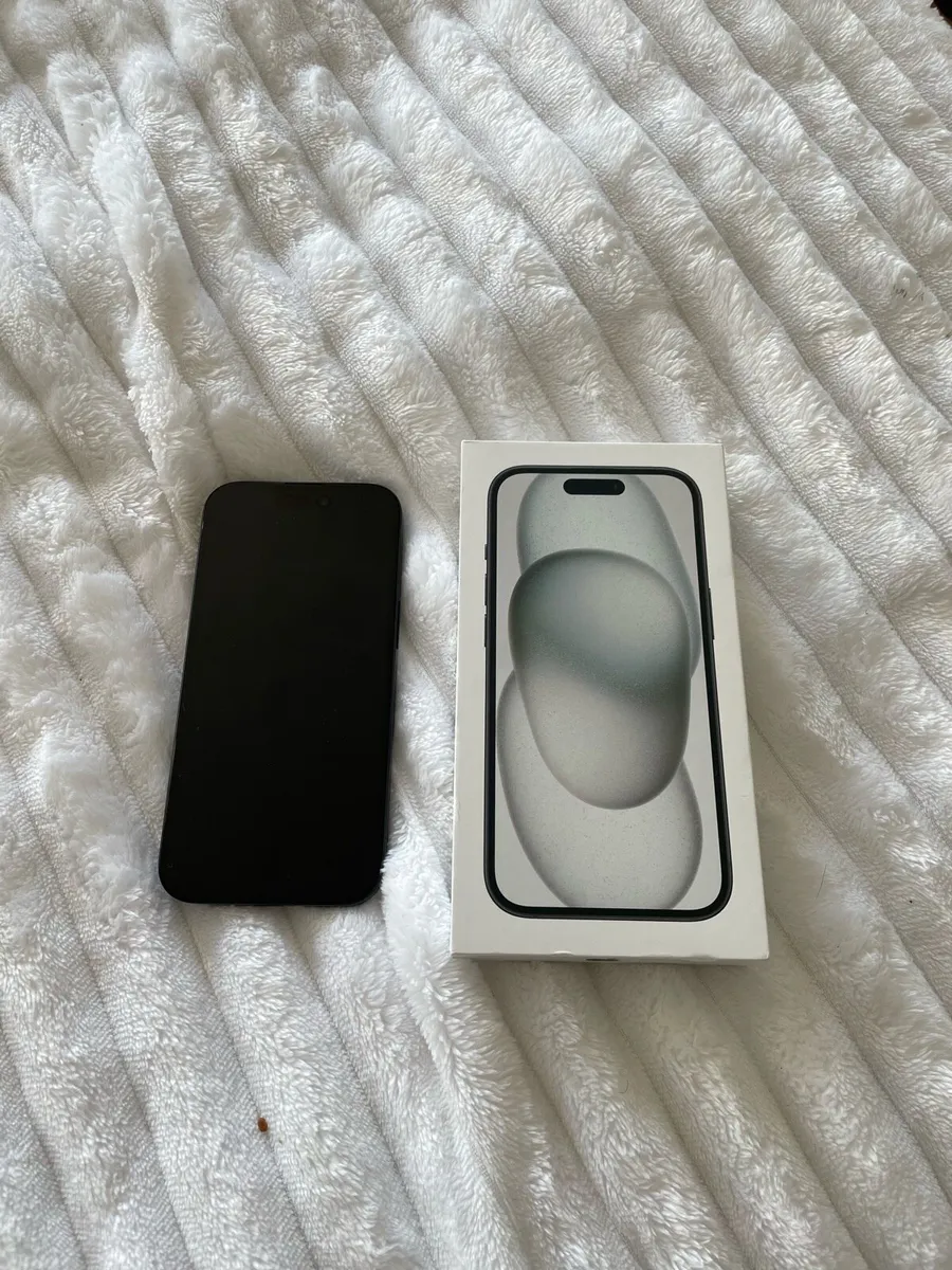 iPhone 15 black - Image 1