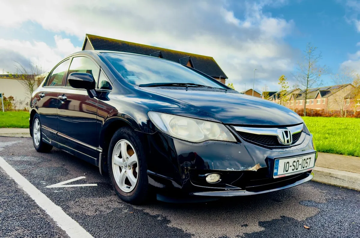 Honda Civic 2010 - Image 3