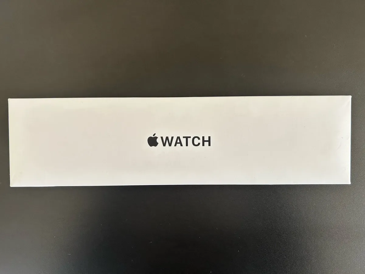 Apple Watch SE 2 44mm Cellular - Image 1