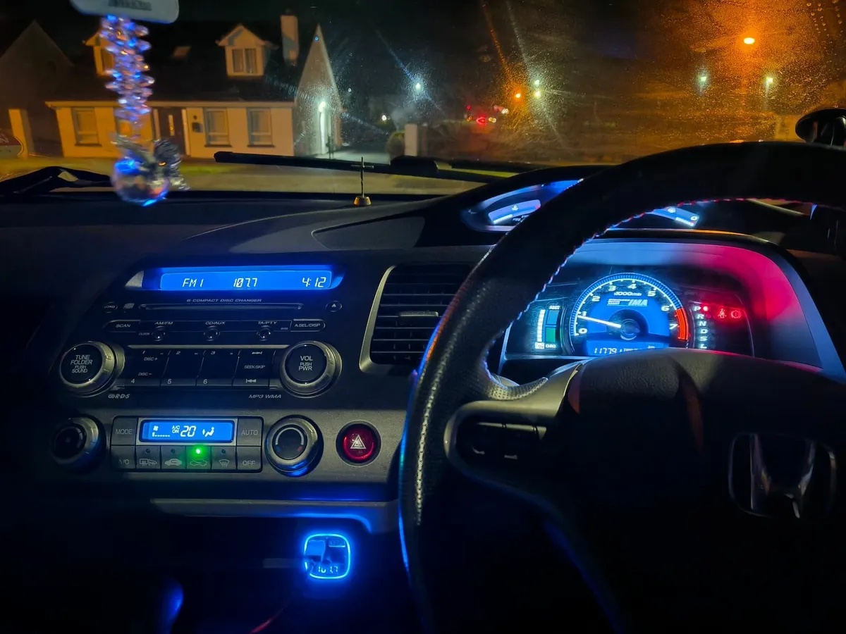 Honda Civic 2007 - Image 2