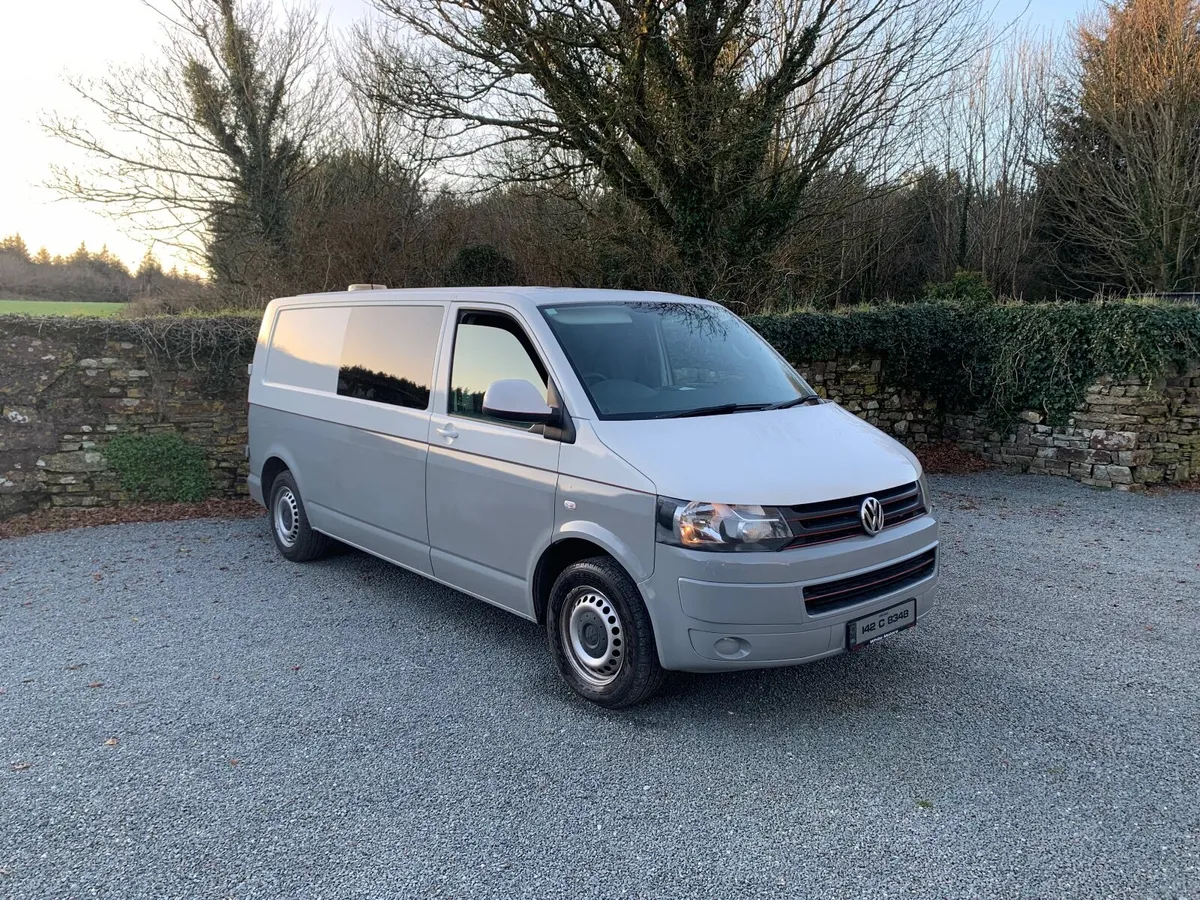 VW Transporter 2014 Crewcab / Camper - Image 1