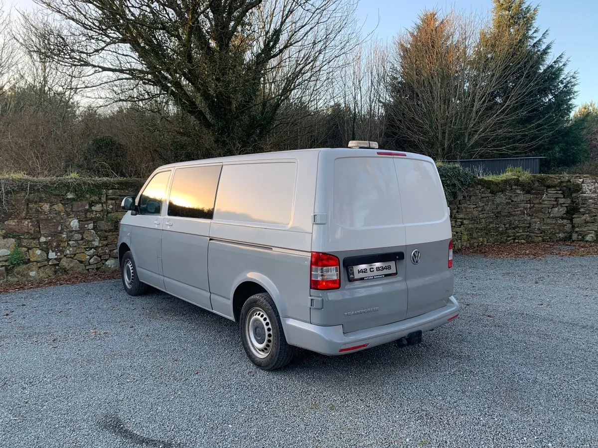VW Transporter 2014 Crewcab / Camper - Image 4