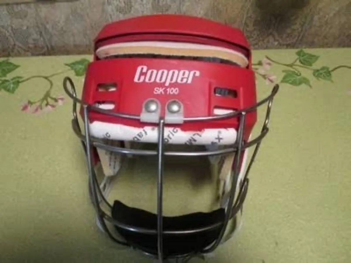 Cooper Sk 100 Hurling Helmet (WANTED) - Image 3