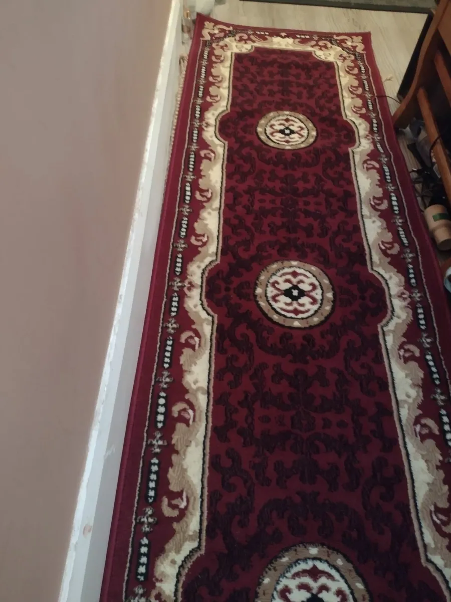 Burgundy pattern hall rug - Image 1