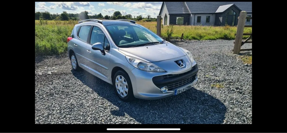 Peugeot 207 Silver Estate - Image 4
