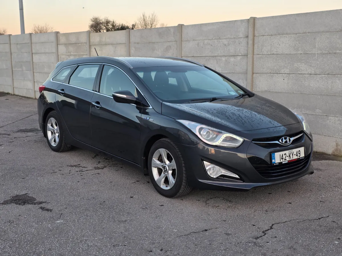 Hyundai i40 Fleet Edition 1.7 Diesel NCT 10/26 - Image 3