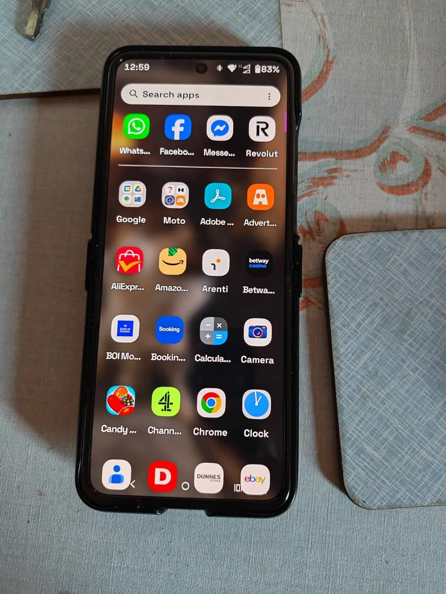 Flip 50 ultra unlocked 256 - Image 4