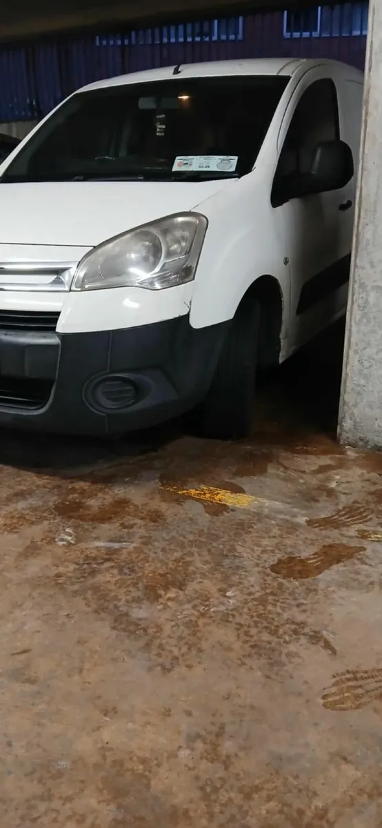 Citroen Berlingo 2010 - Image 2