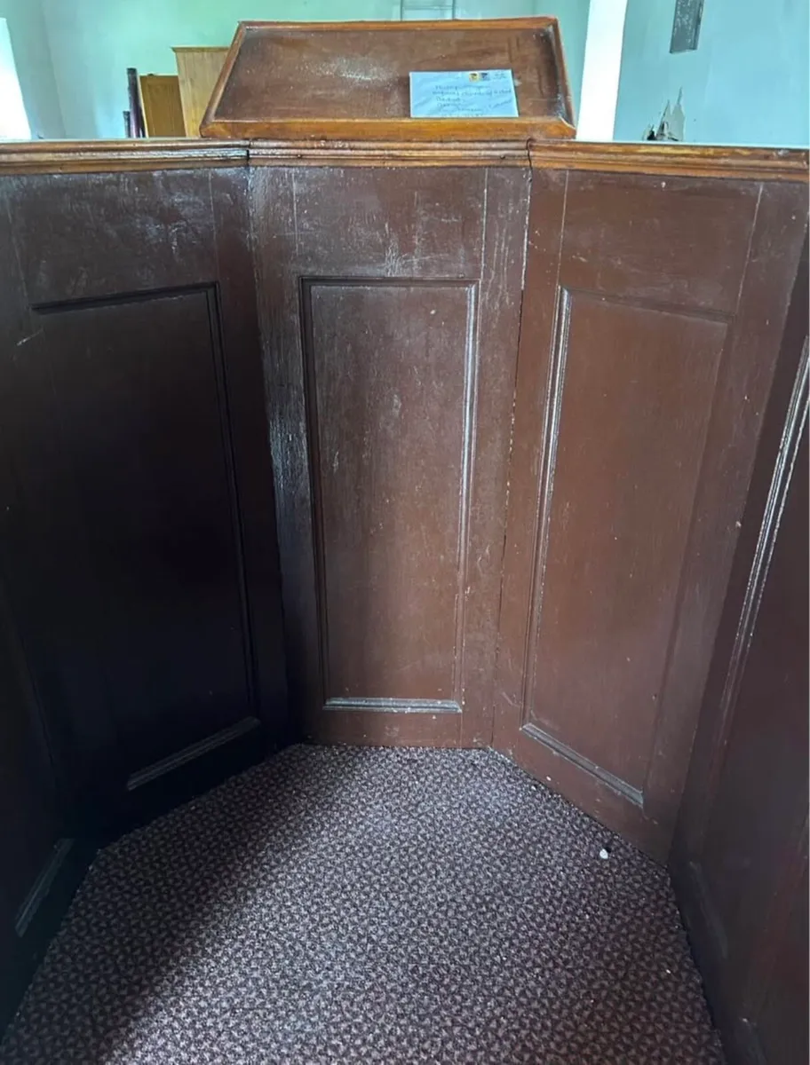 Church pulpit - Image 4