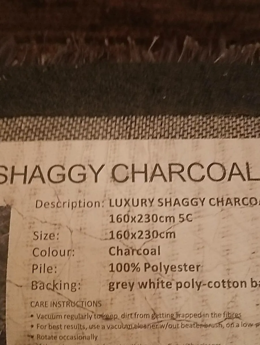 Like new ,230/160 gray rug ,70 Euro - Image 4