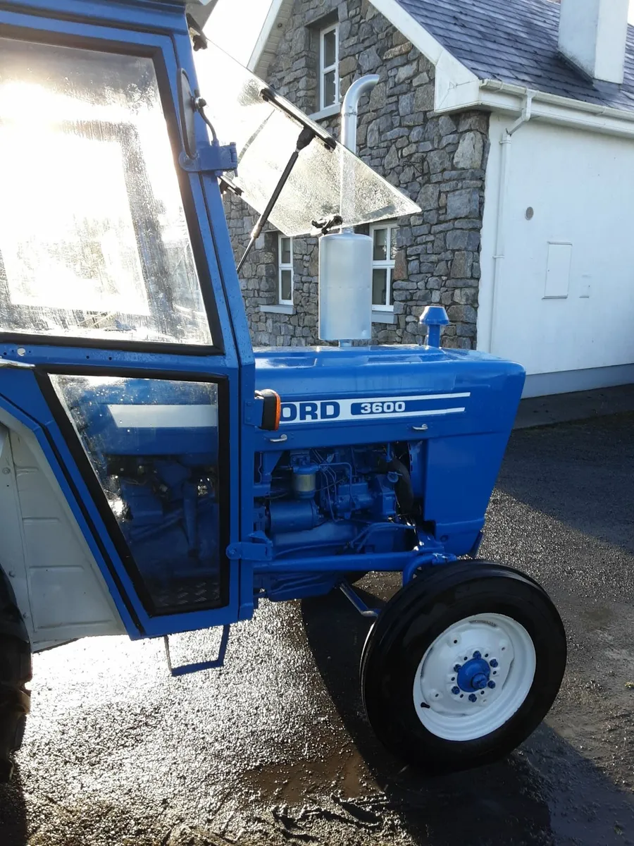 Ford Other 1976 - Image 1