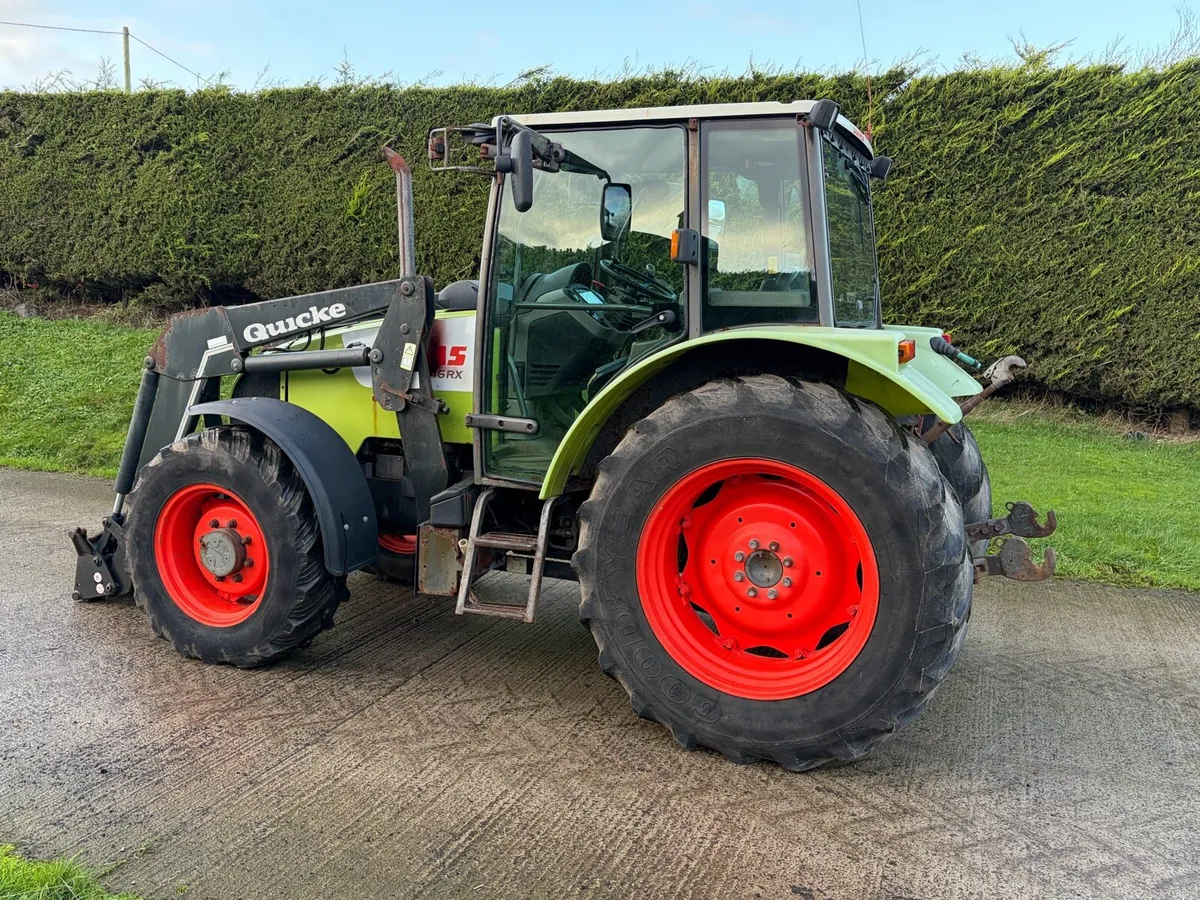 Claas 446 and loader - Image 3