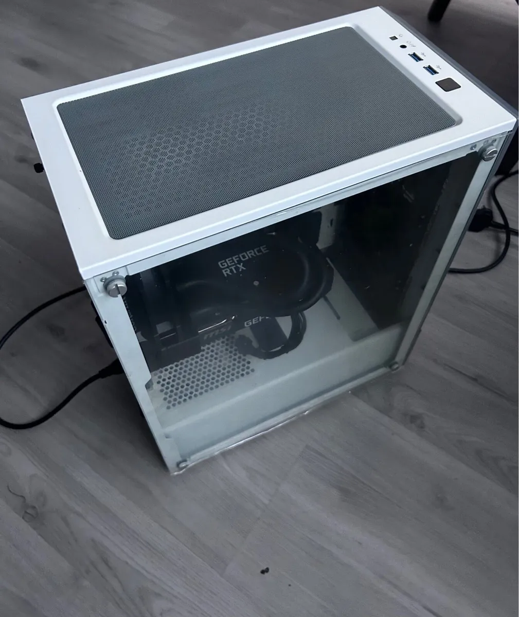 Optimum Performance PC - LED LIGHTS INCLUDED - Image 1