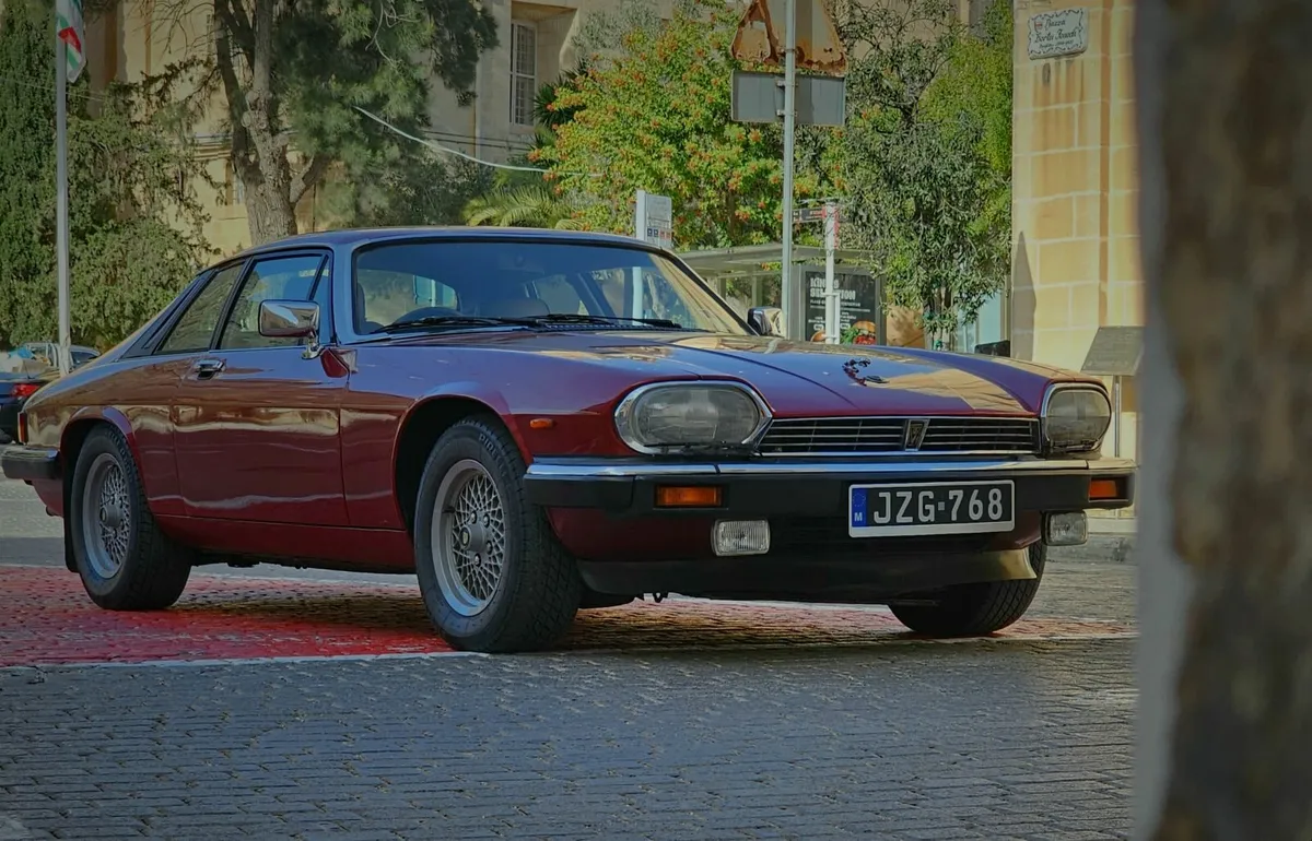JAGUAR XJS - Image 1