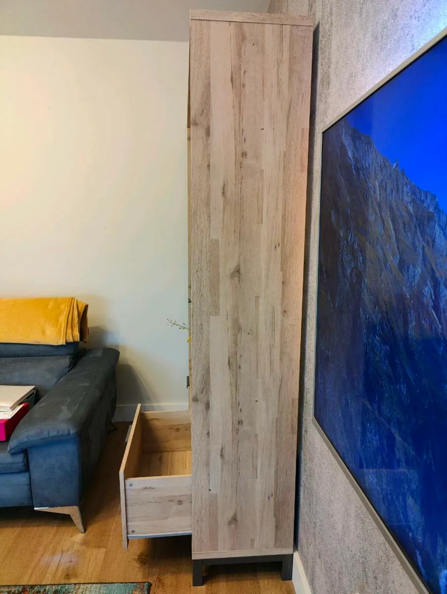 Light Bronx Oak effect display shelf - Image 3