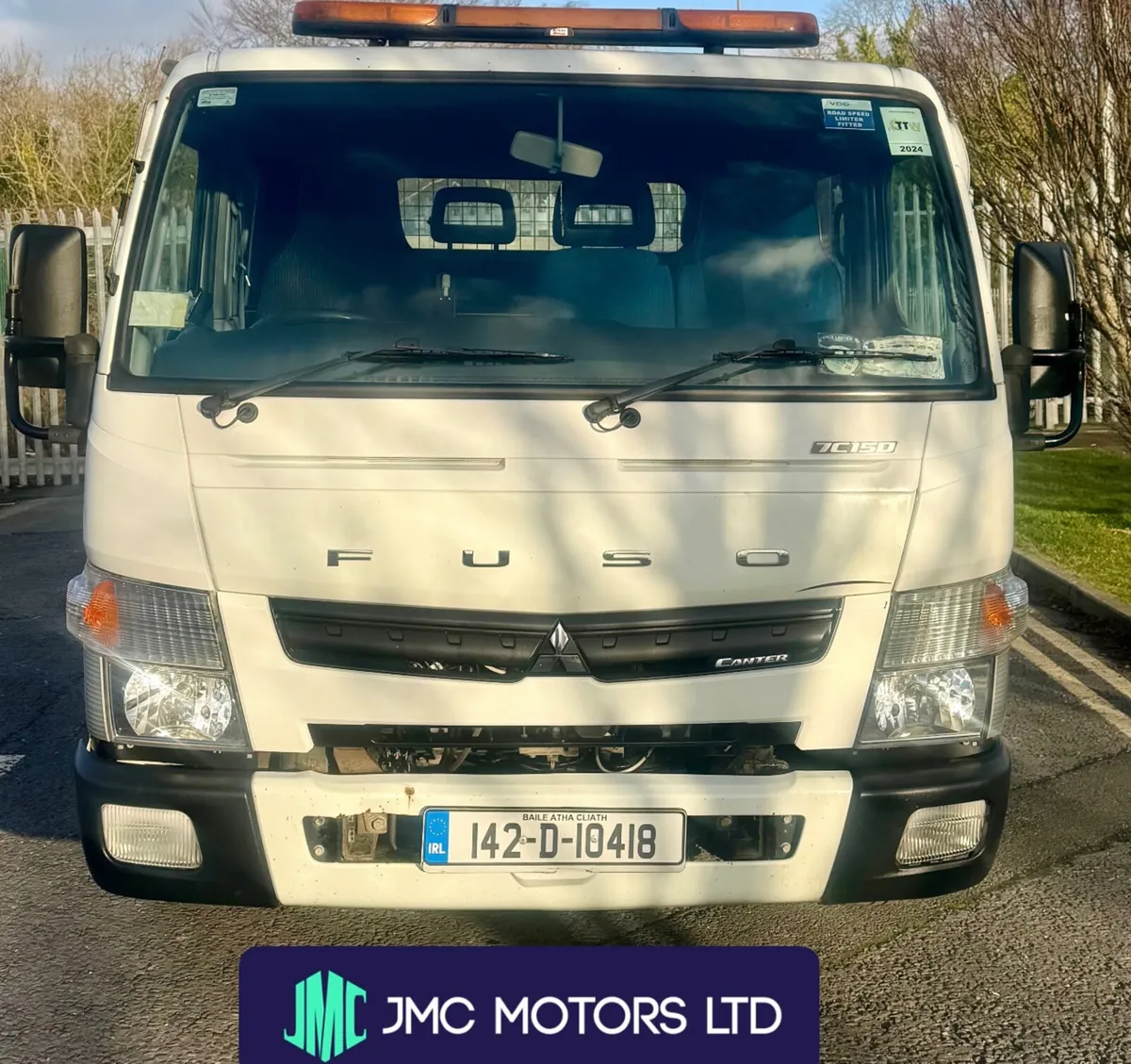 Mitsubishi Canter 2014 CrewCab With TailLift - Image 2