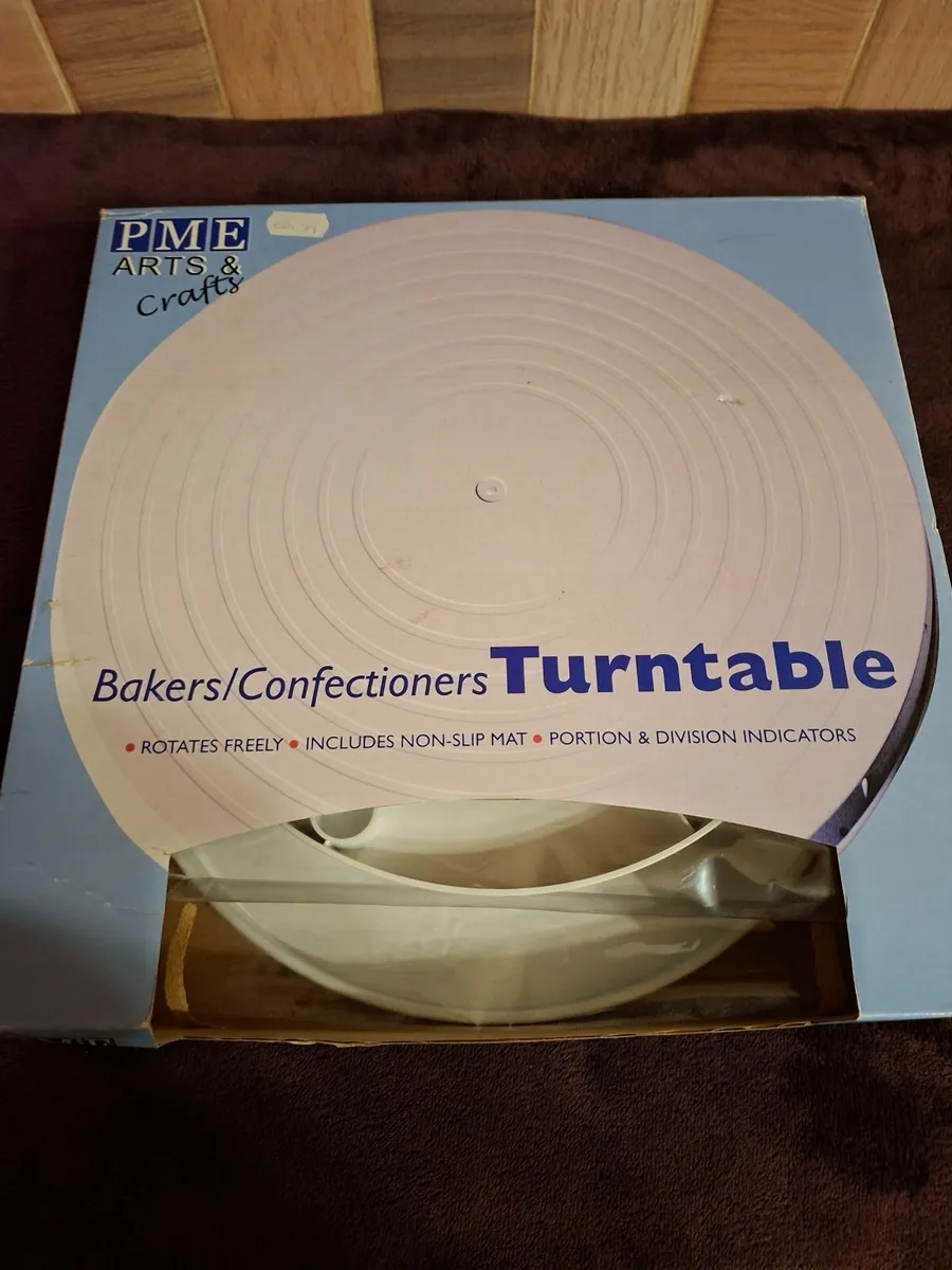 Turntable for Baking & Decorating. Brand New. Box. - Image 2