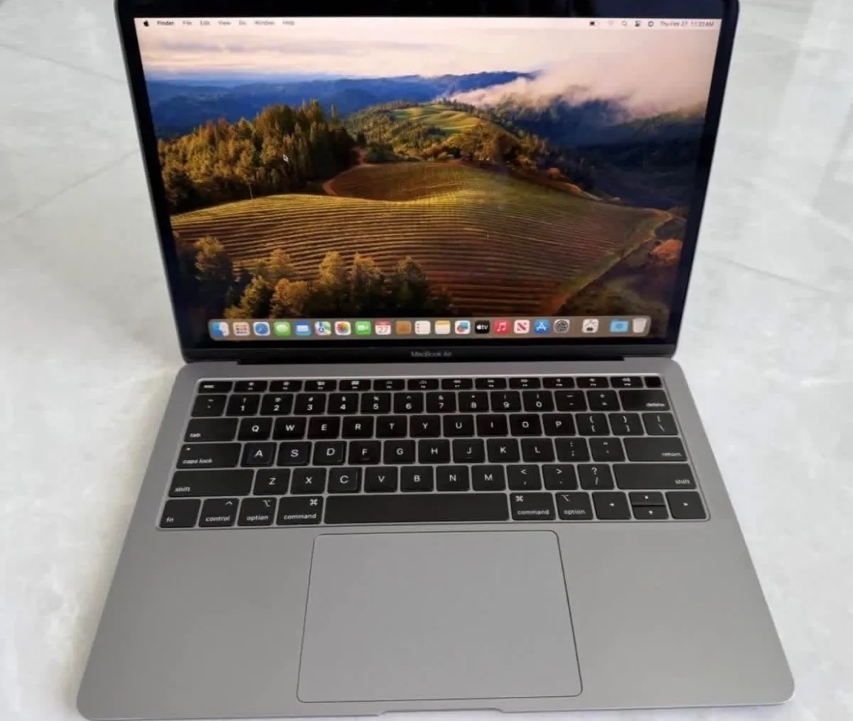MacBook Air 2019 500GB - Image 1