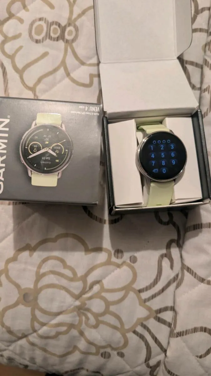 Garmin Venu 4 - Image 1