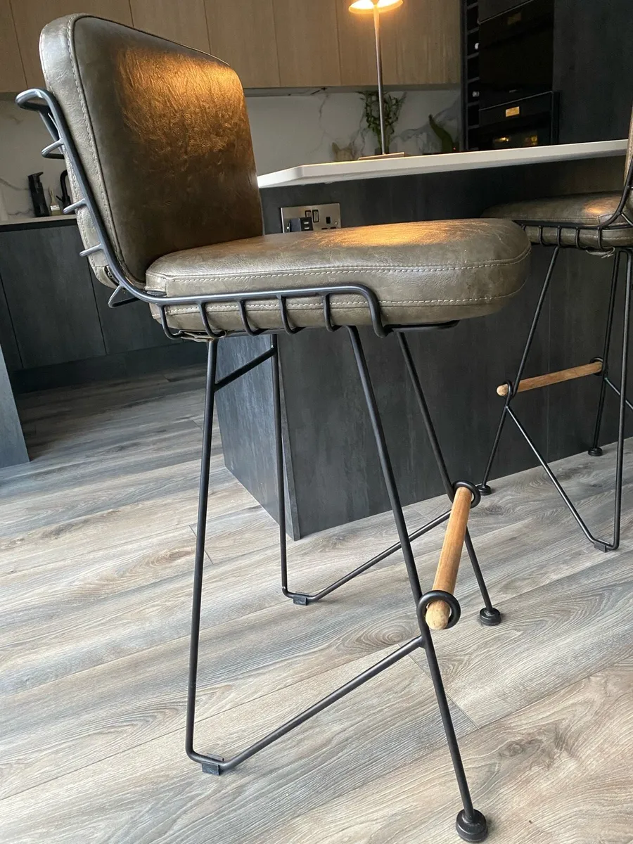 Kitchen stools - Image 2