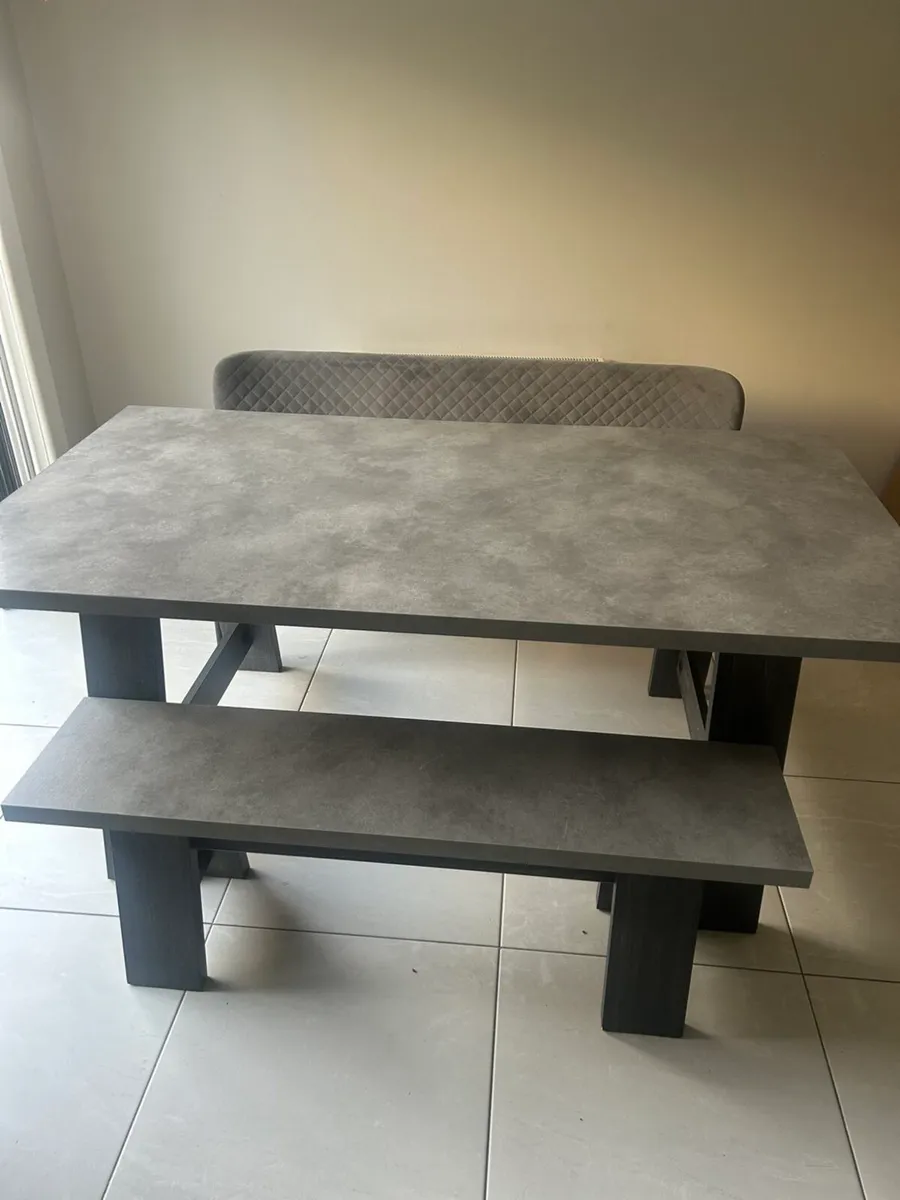 Dining table and bench - Image 1
