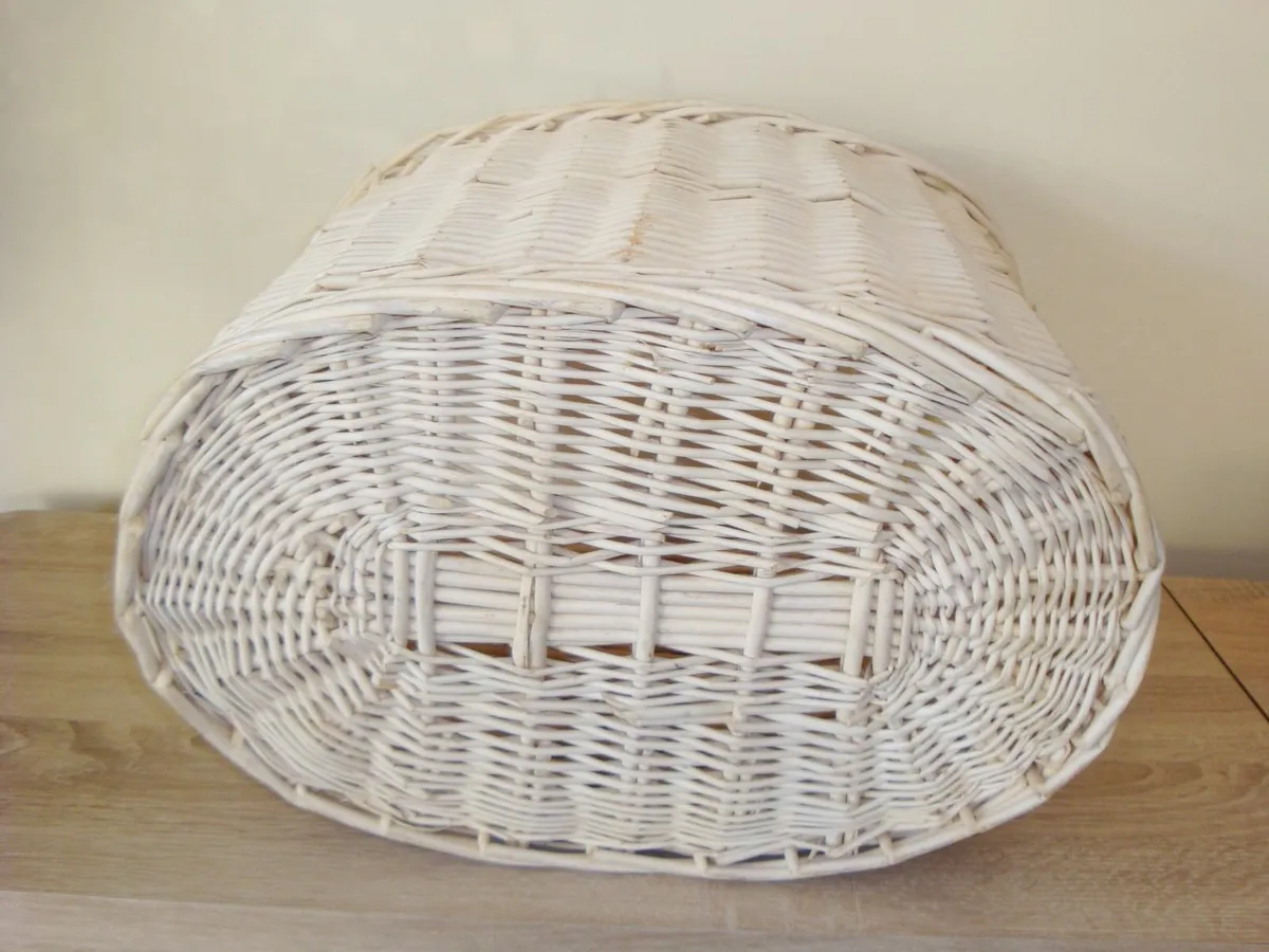 Oval wicker basket - Image 4