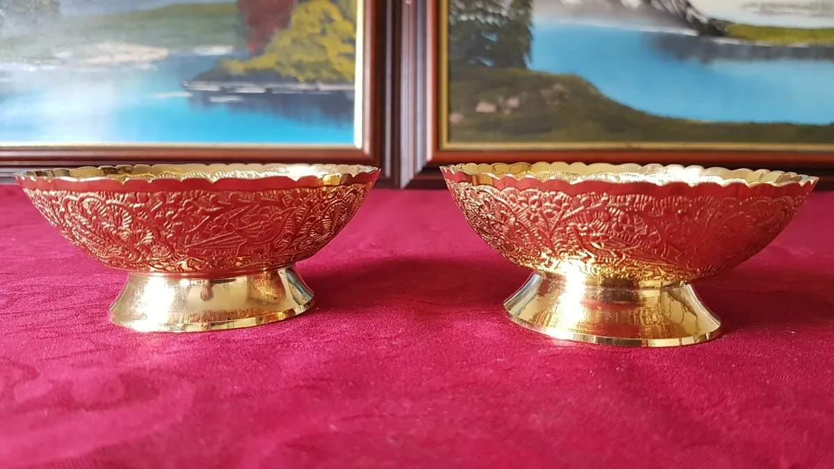 Ornate & Engraved Solid Brass Footed Bowls & Plate - Image 3