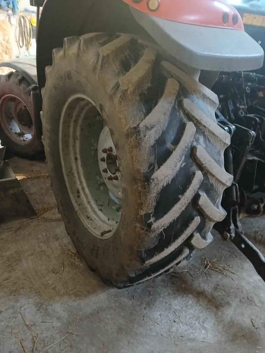 Tractor tyres - Image 3