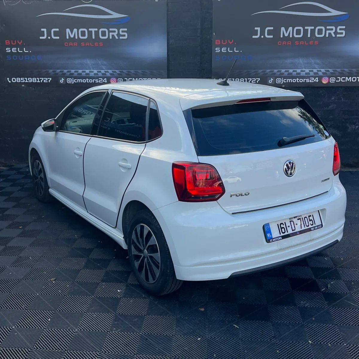2016 VW Polo (Automatic) - Image 4
