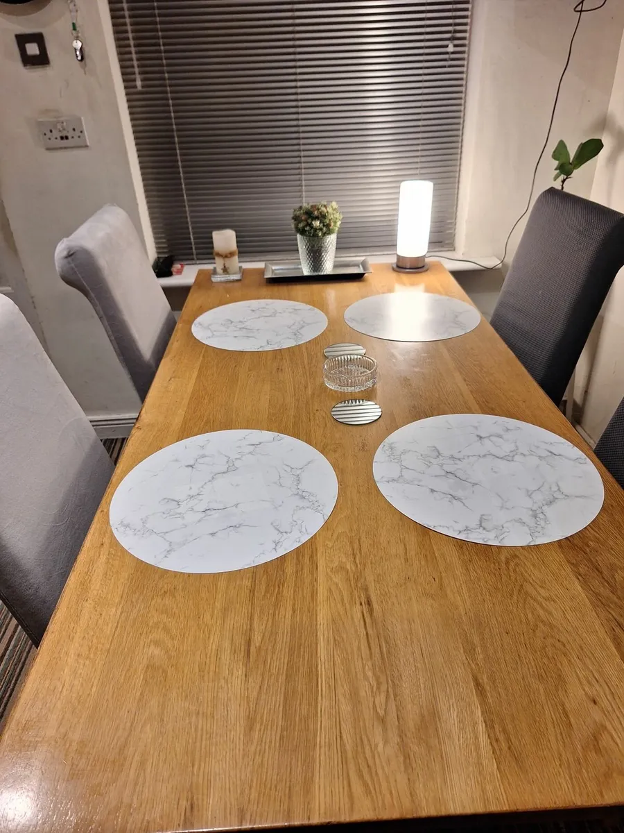 Dining chairs - Image 2