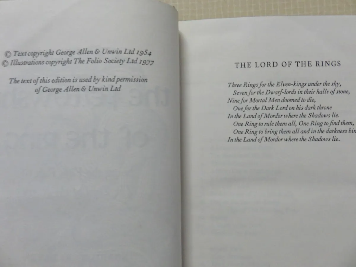 J.R.R.Tolkien Lord of the Rings . Boxed set Folio - Image 4