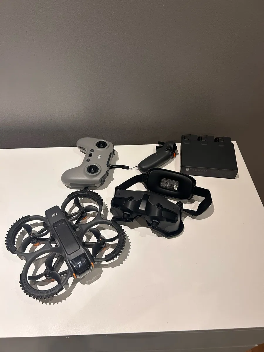 DJI Avata 2 + Warranty | Full kit with extras - Image 1