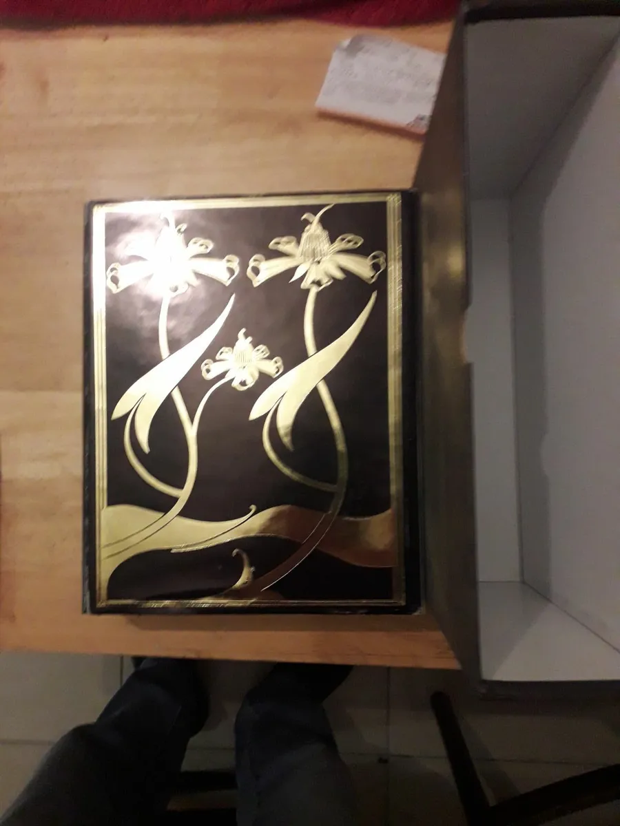 Le Morte Darthur book  KING ARTHUR - Image 3