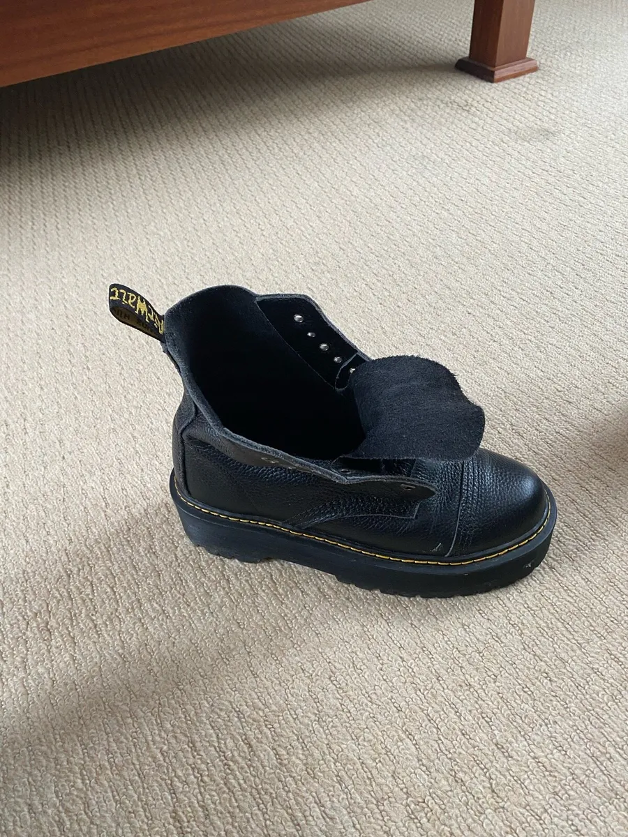 Doc Martin boots - Image 3