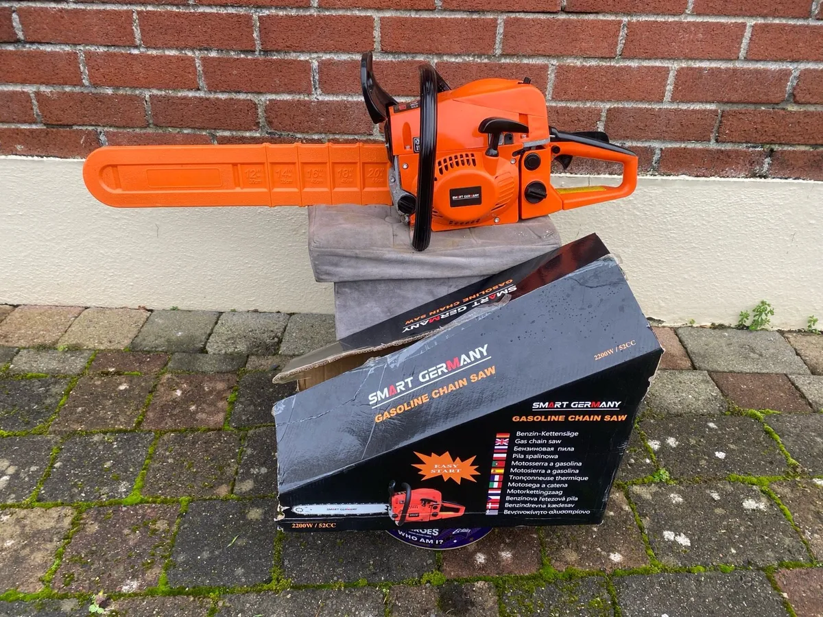 Chain saw - Petrol - Image 2