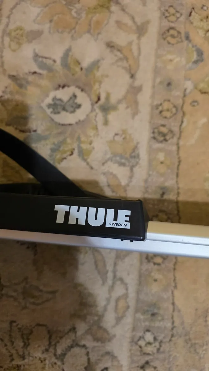 Thule ProRide 598 Roof Mounted Bike Rack New - Image 3