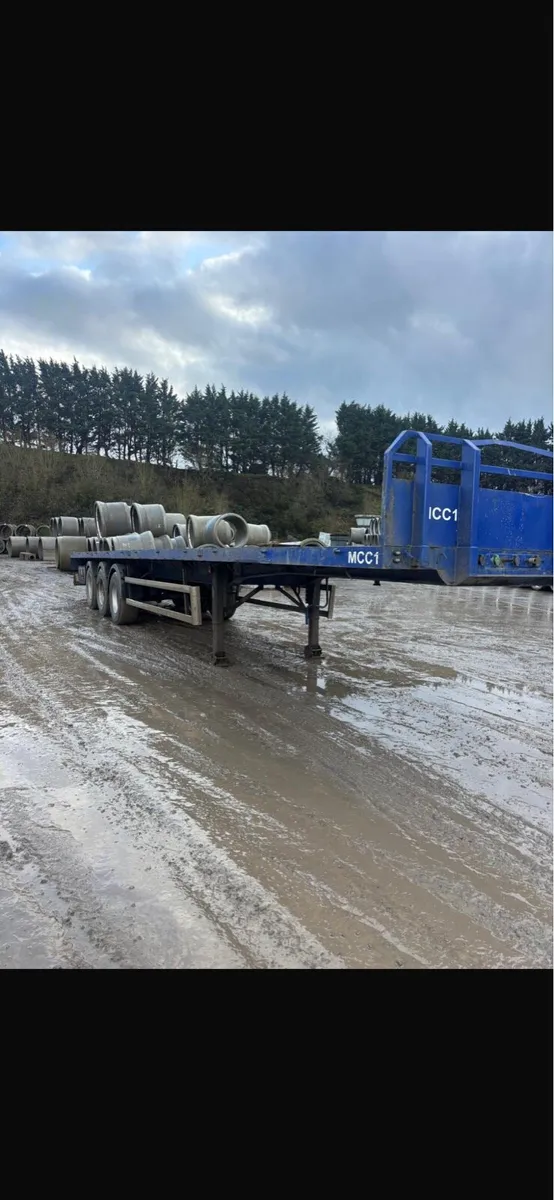Flat trailer - Image 1
